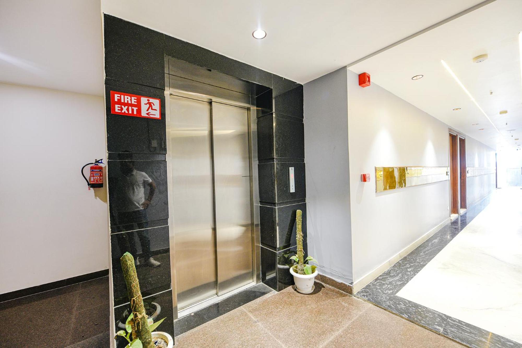 Fabhotel Prime Apple Tree Residency New Delhi Ngoại thất bức ảnh